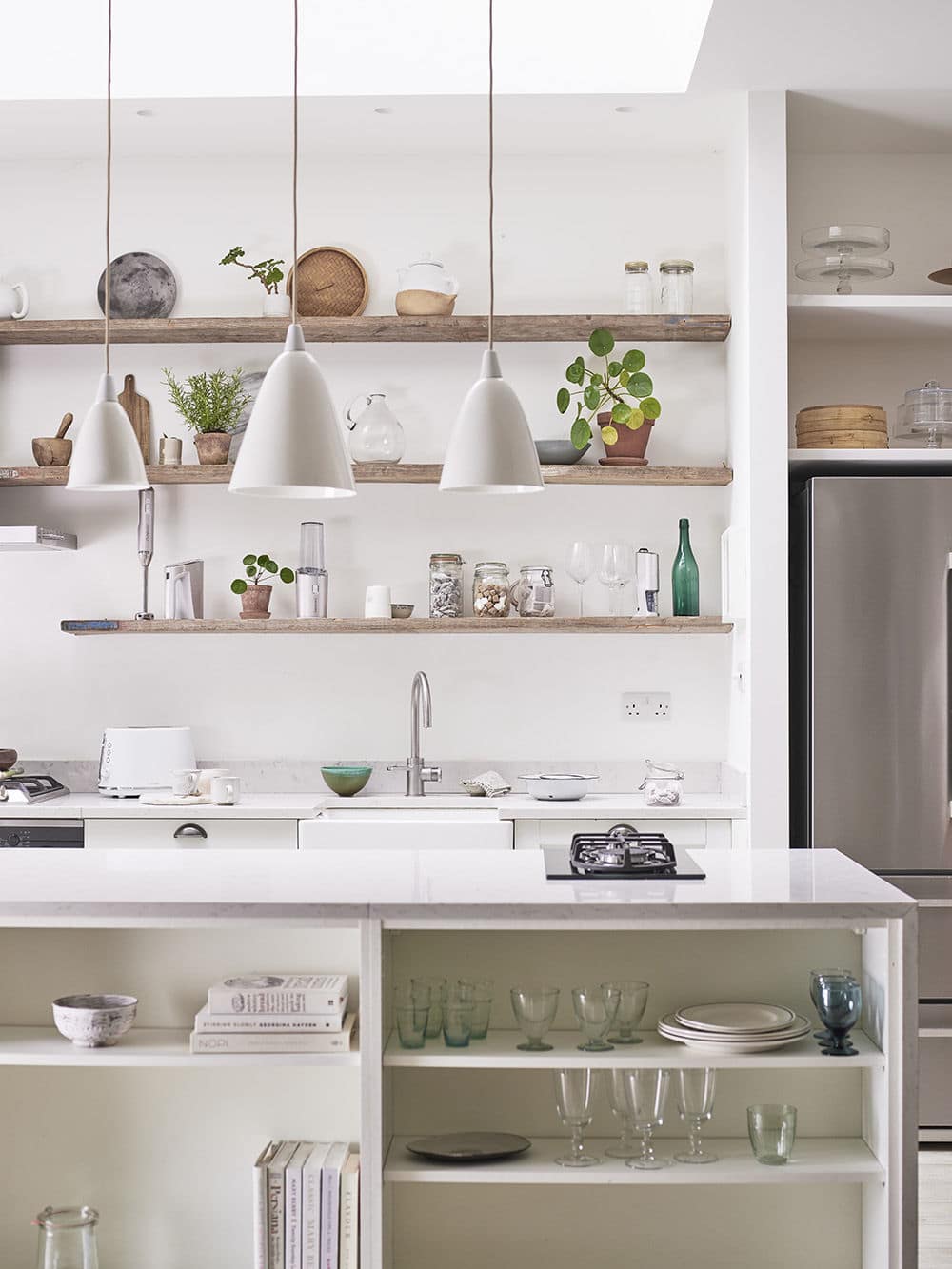 29 Tiny House Kitchen Storage Ideas You Need To See Claire Douglas 29-tiny-house-kitchen-storage-ideas-you-need-to-see-claire-douglas