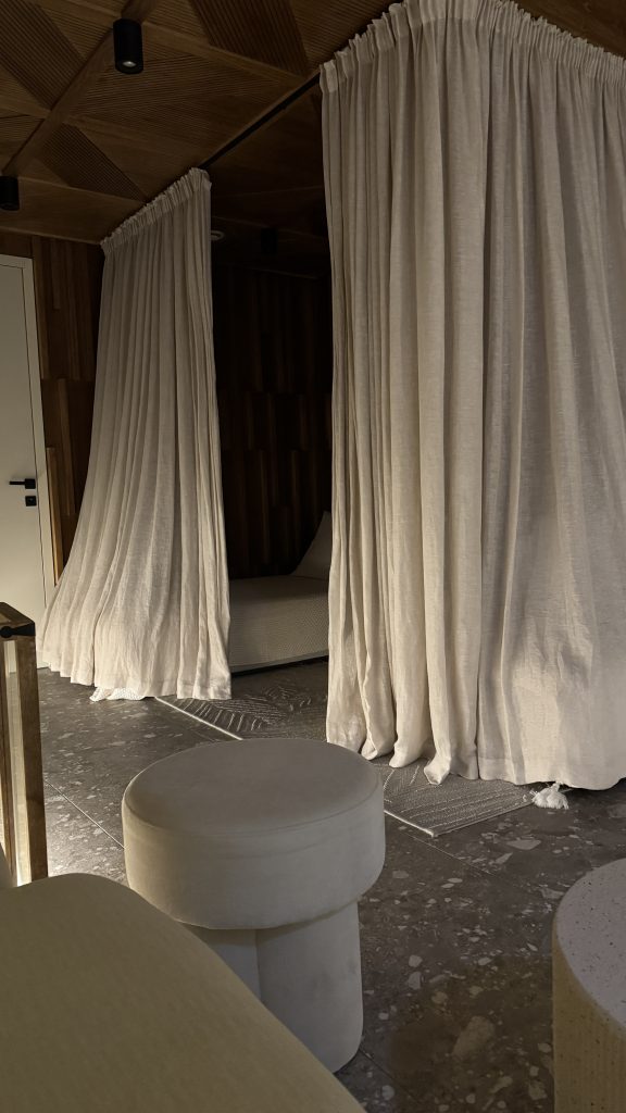 post treatment relaxation area at the spa