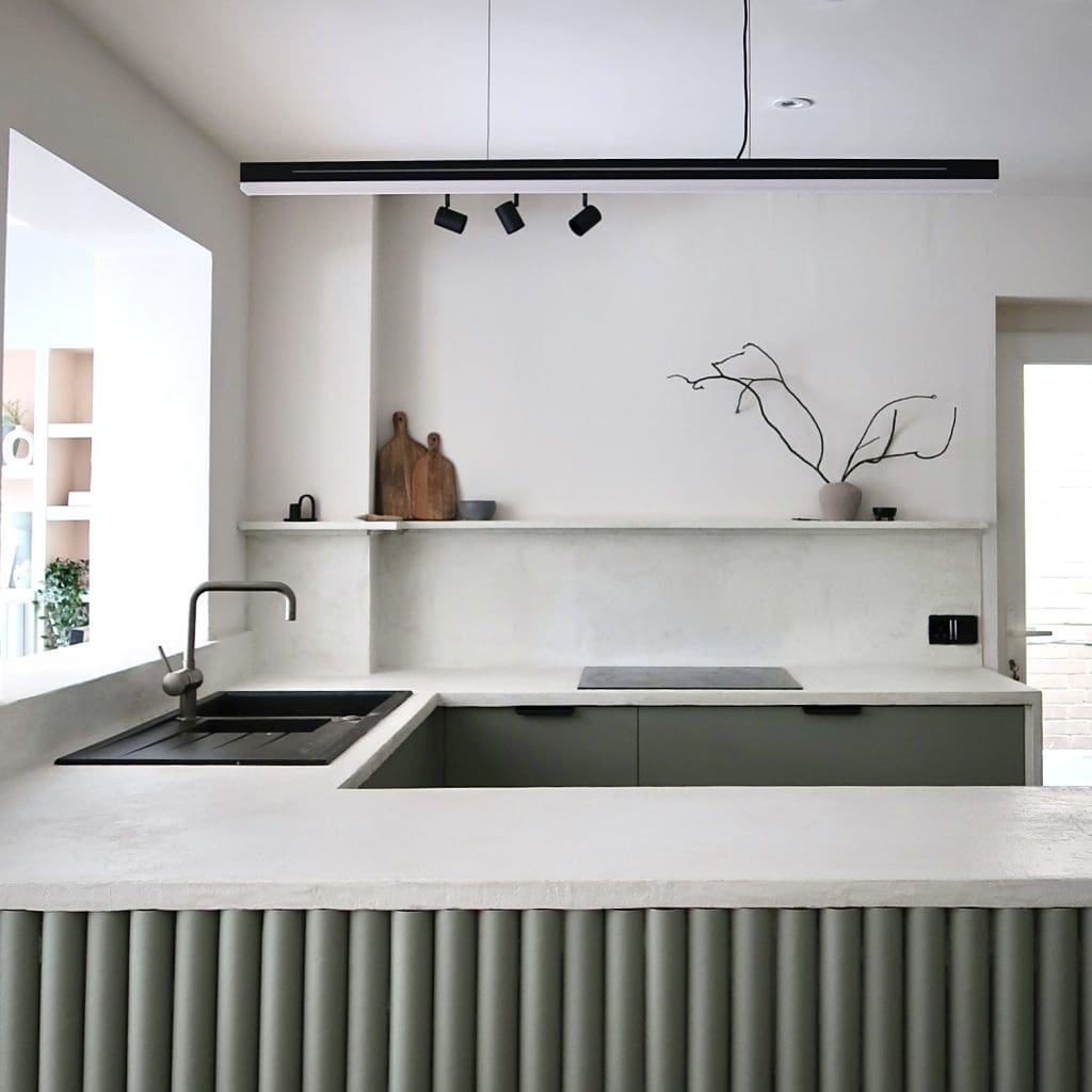 My bonkers DIY kitchen peninsula
