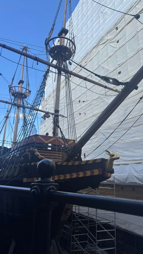 golden hinde