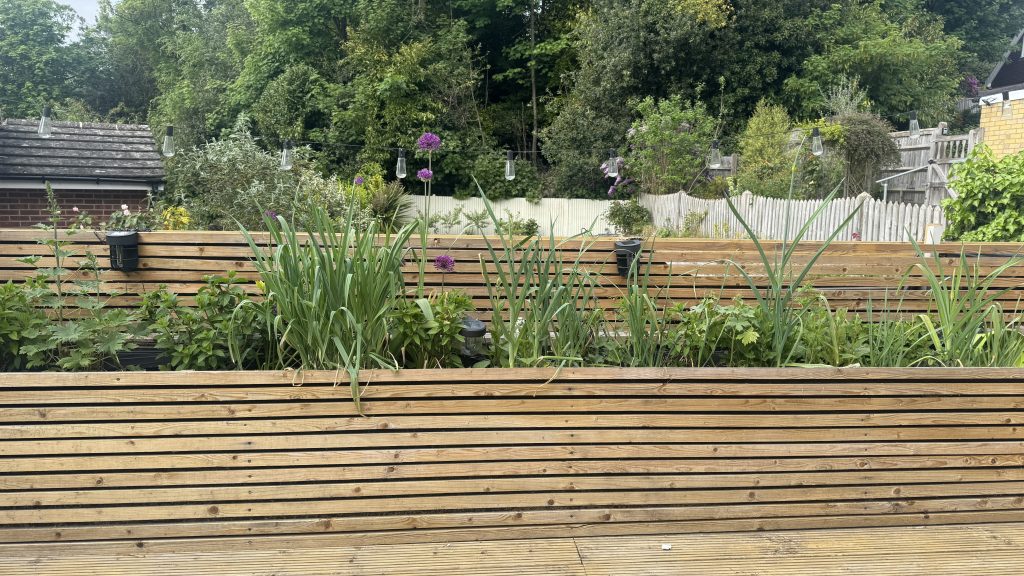 DIY slat planters