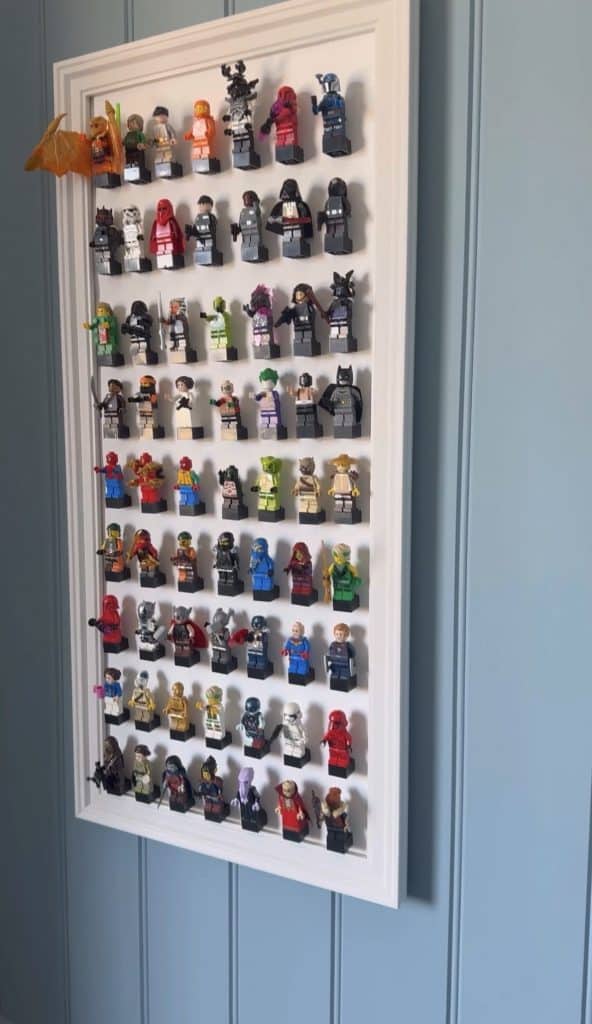 Lego minifigure display idea