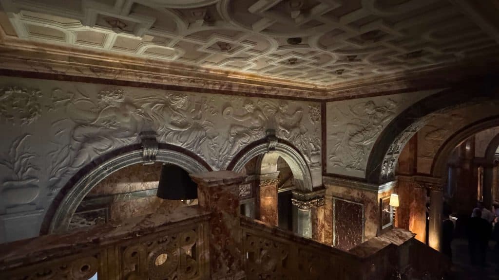 the ceilings on the staircase