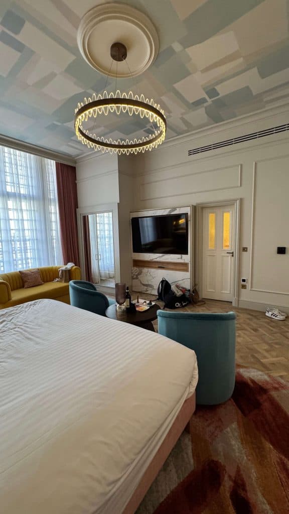 the room at the dilly