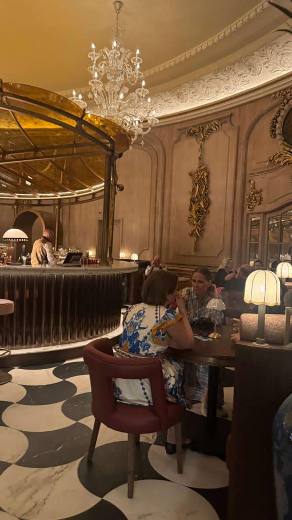 madhus of mayfair bar at the Dilly london