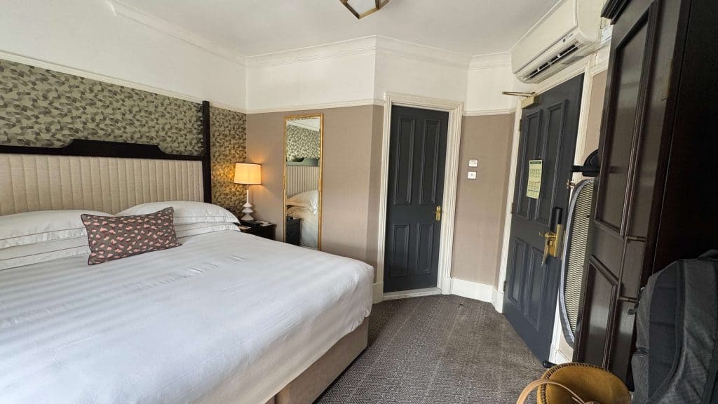 Academy hotel review london